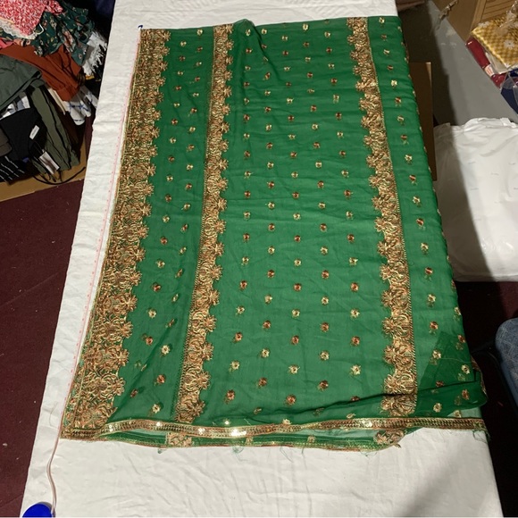 Set of 3 Vintage Embroidered Dupattas, Shades of Green with lots of bling, GUC - Picture 16 of 16